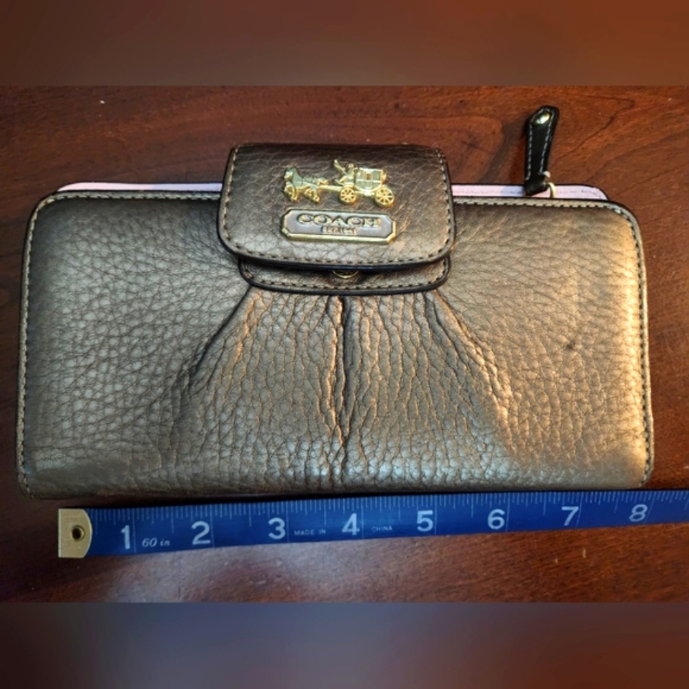 Coach wallet